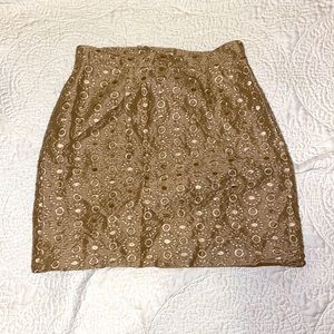 small tan patterned parallel skirt